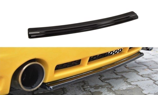 Maxton Central Rear Splitter VW Golf Iv R32 - Gloss Black