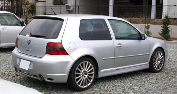 Maxton Side Skirts Golf 4 3 Door < R32 Look >