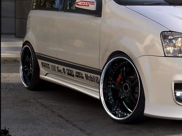 Maxton Side Skirts Panda < Racer >