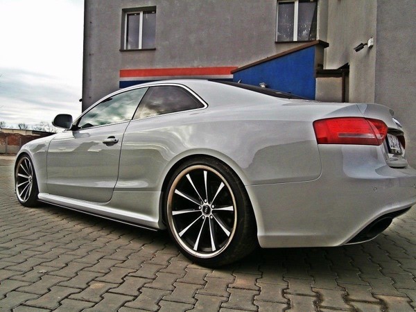 Maxton Side Skirts Diffusers Audi RS5 8T / 8T Fl  - Gloss Black